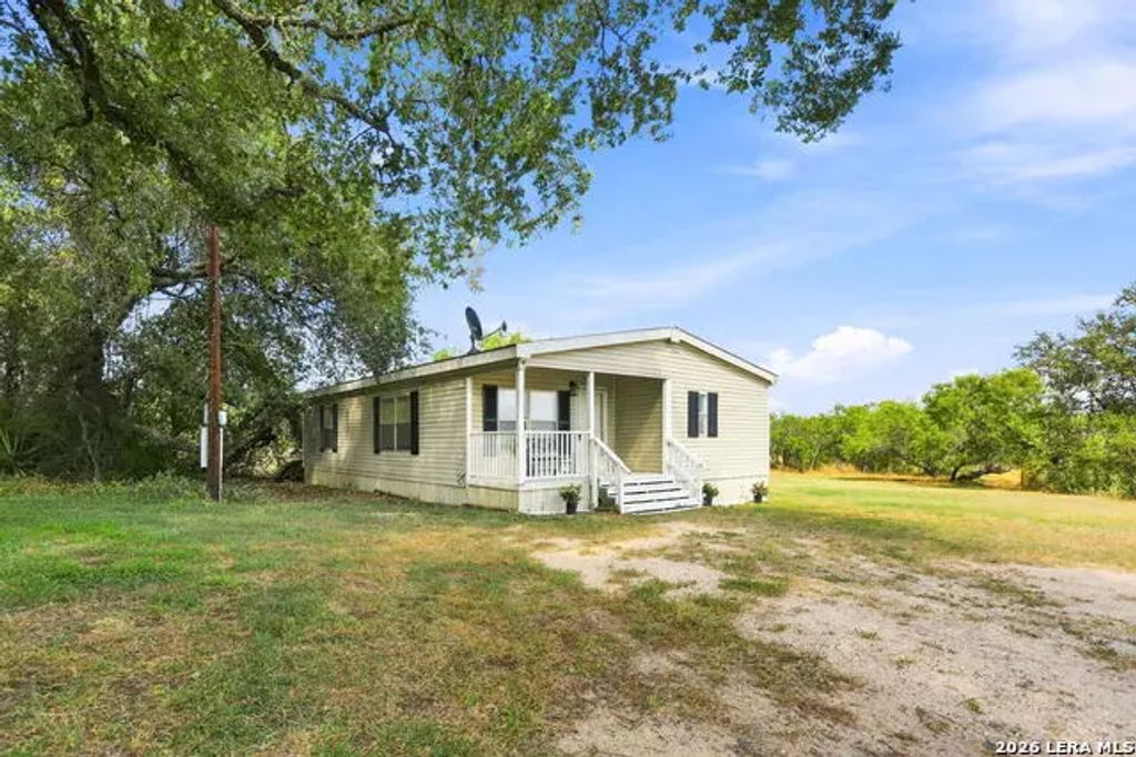 275 Fay Drive, Lytle