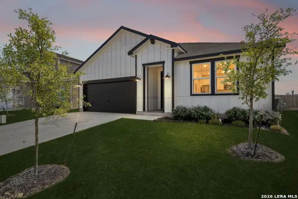16559 Rosemary Rdg, Elmendorf