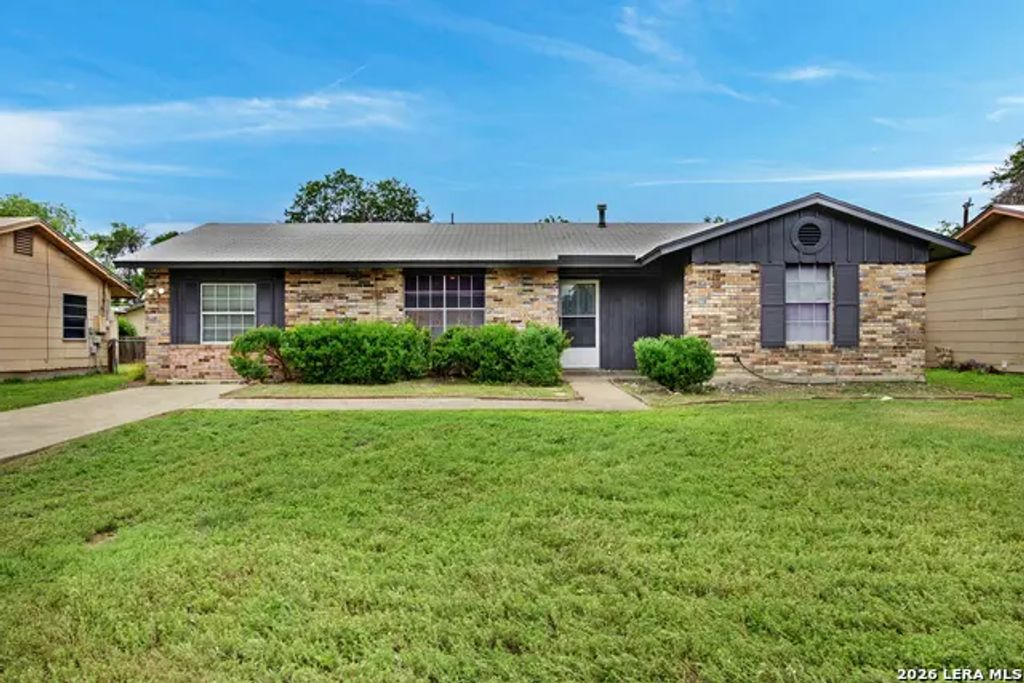 4351 Sun Gate St, San Antonio
