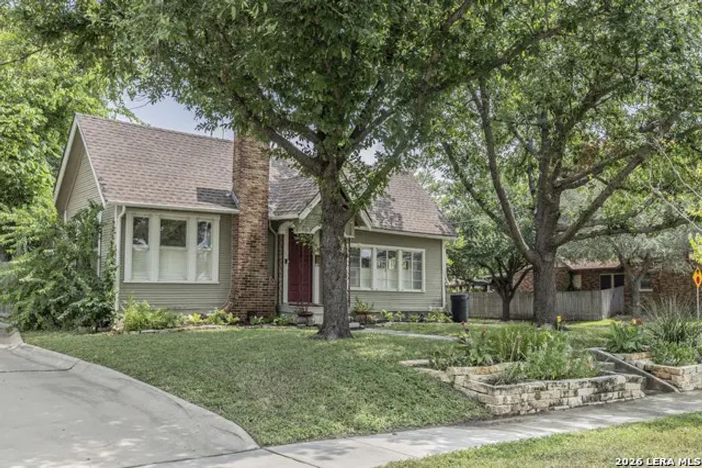 301 Furr Dr, San Antonio