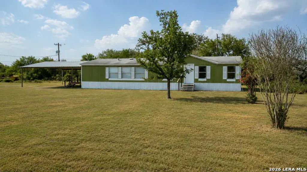 21574 Us-90, Sabinal