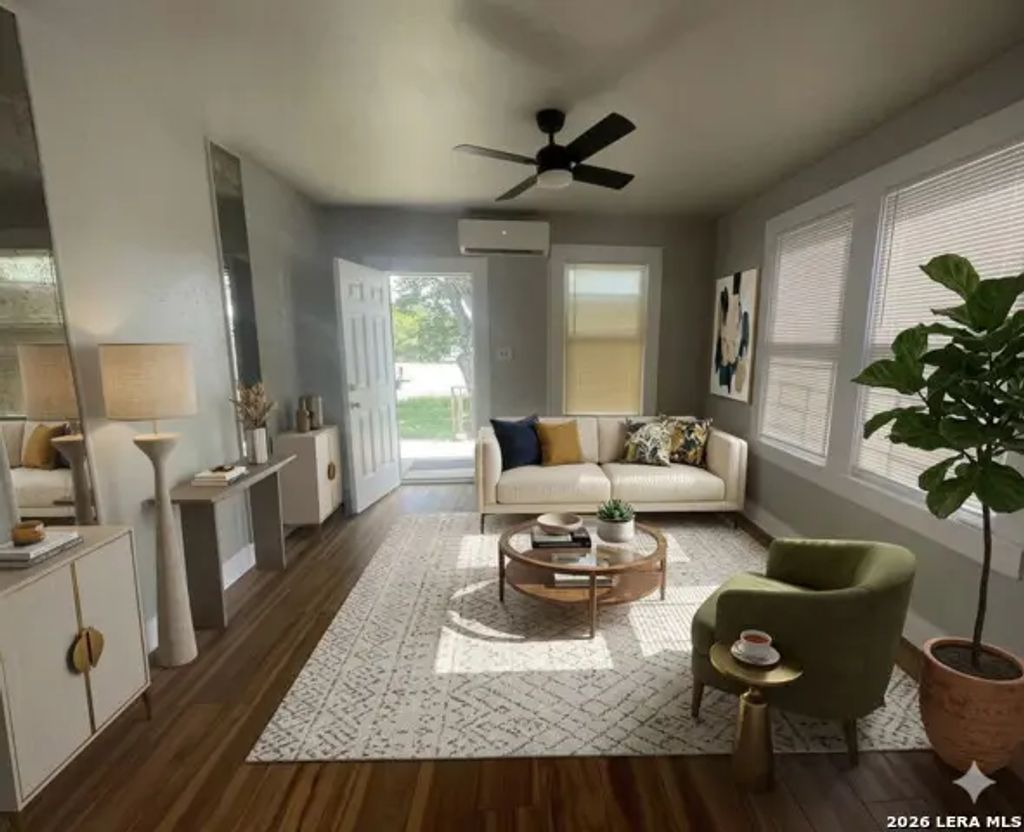 105 Mount Vernon Ct, San Antonio