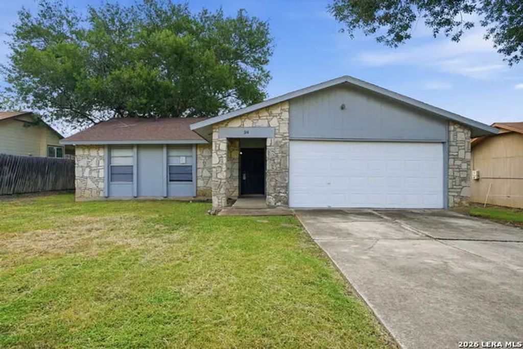 714 Dana Dr, Converse