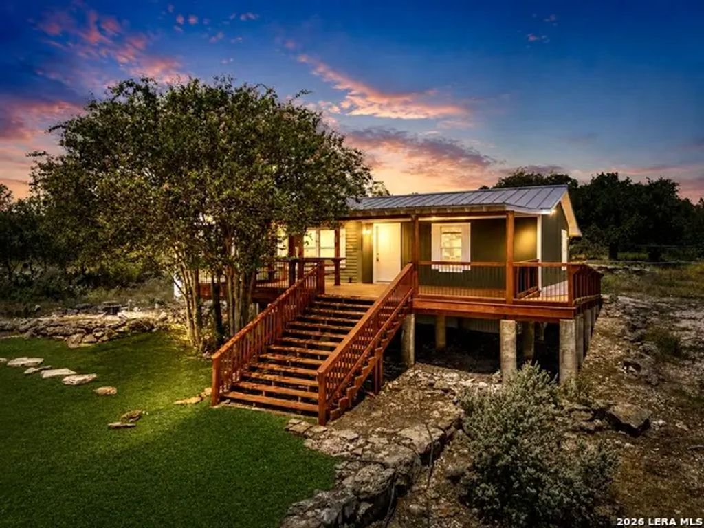 4405 Wegner Rd, New Braunfels