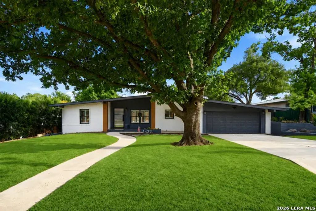 1422 Wiltshire Ave, Terrell Hills