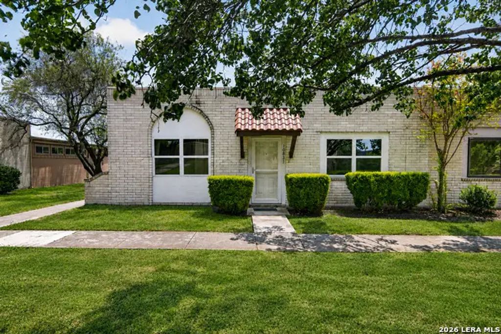 10831 Crown Vw, San Antonio