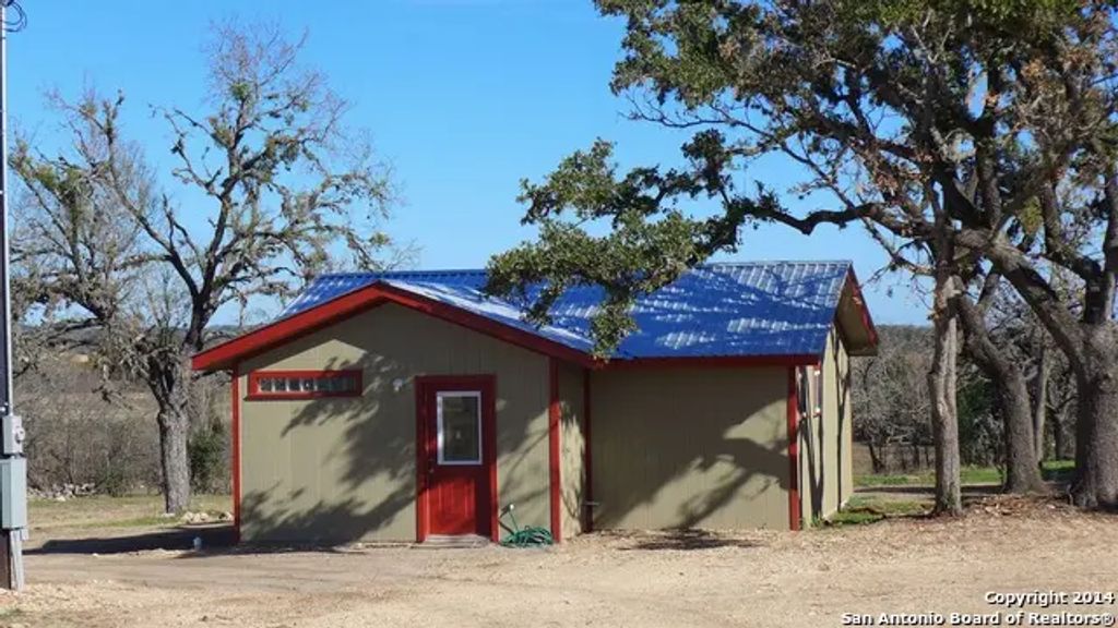 23 Us Highway 87 Unit A A, Comfort