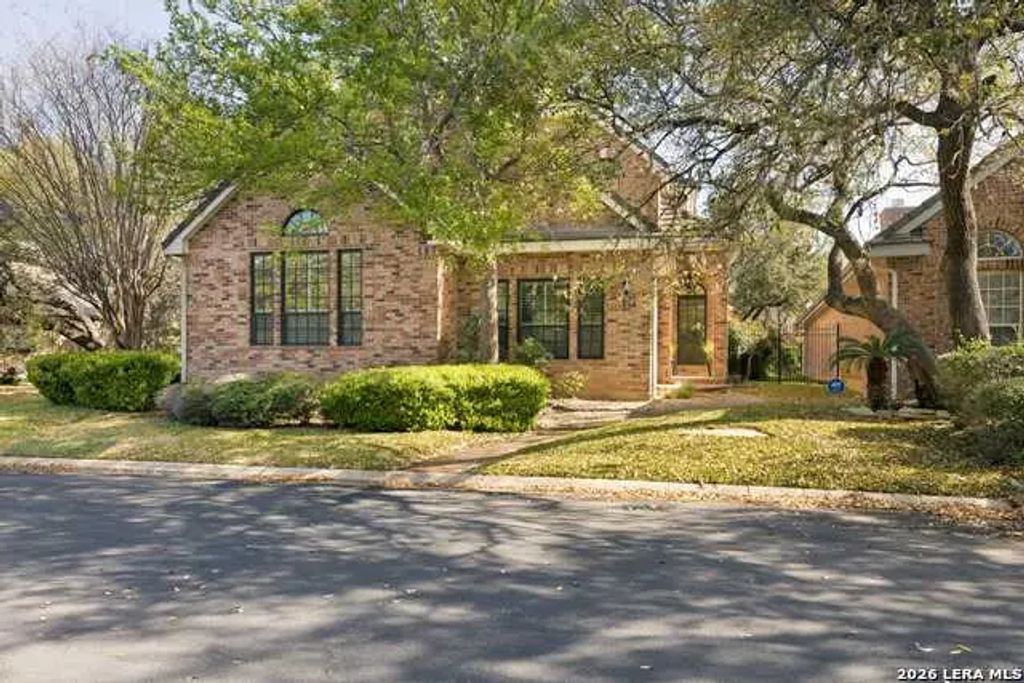 17 Burnham Gln, San Antonio