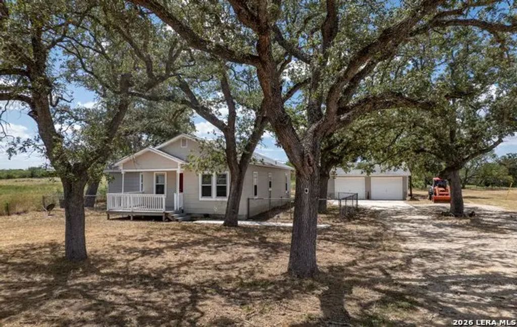2974 Fm 467, Seguin