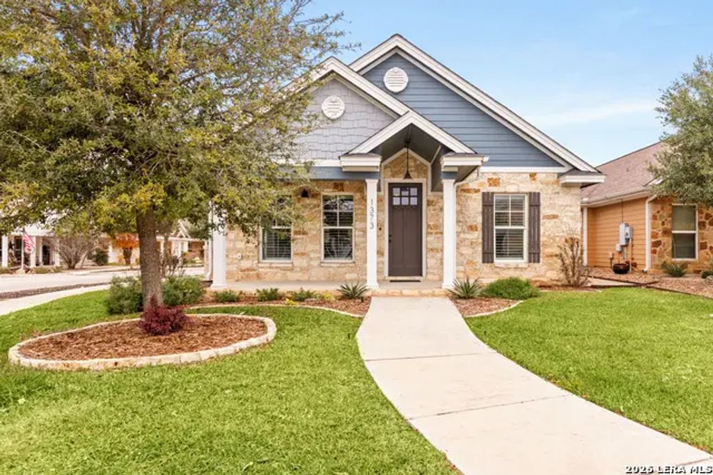 1373 Hanz, New Braunfels