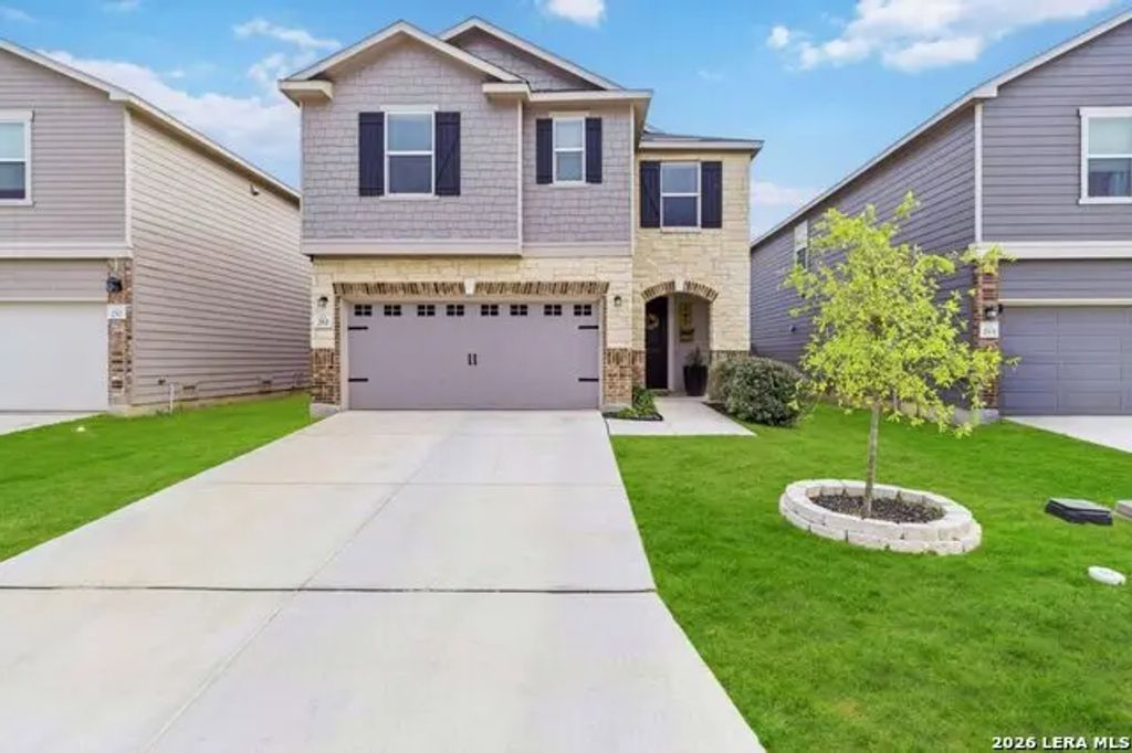 261 Deer Crest Dr, New Braunfels