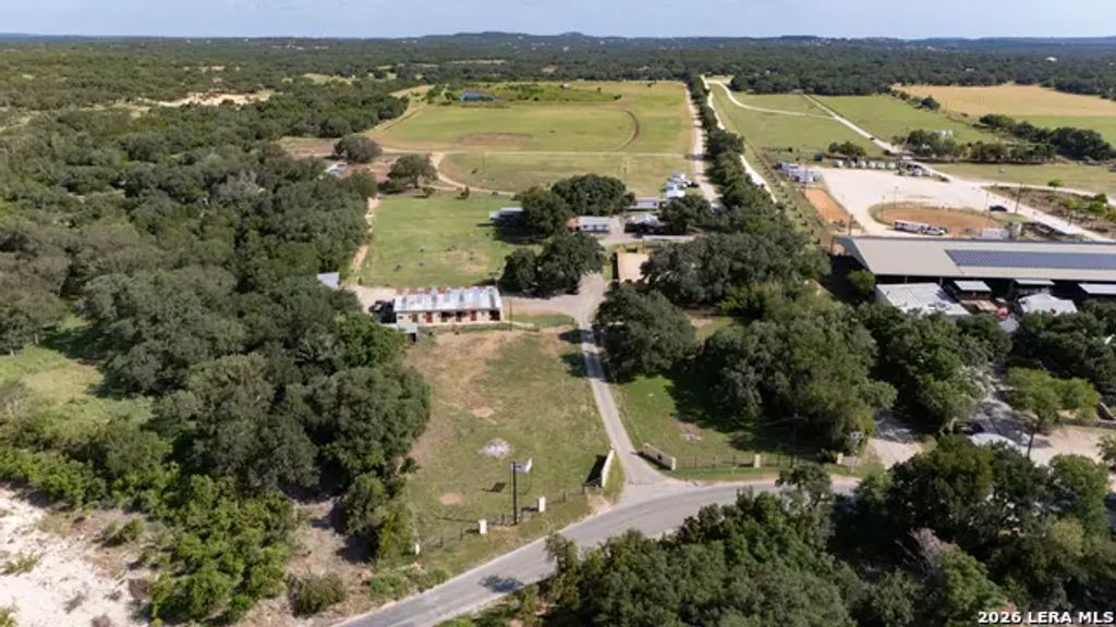 285 Obst Rd, Bulverde