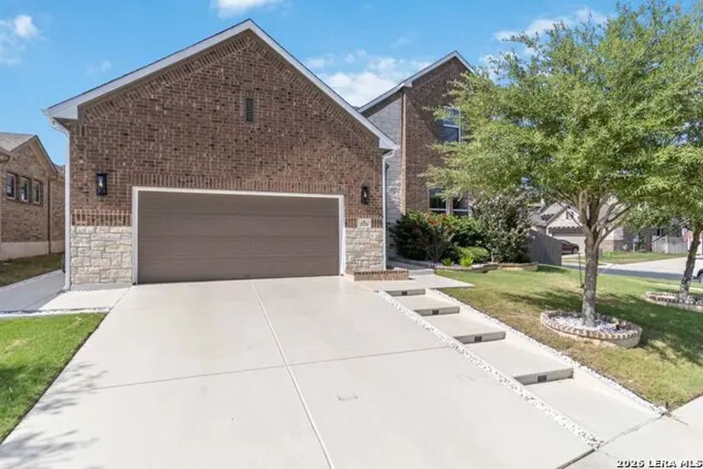 3731 Avia Oaks, San Antonio