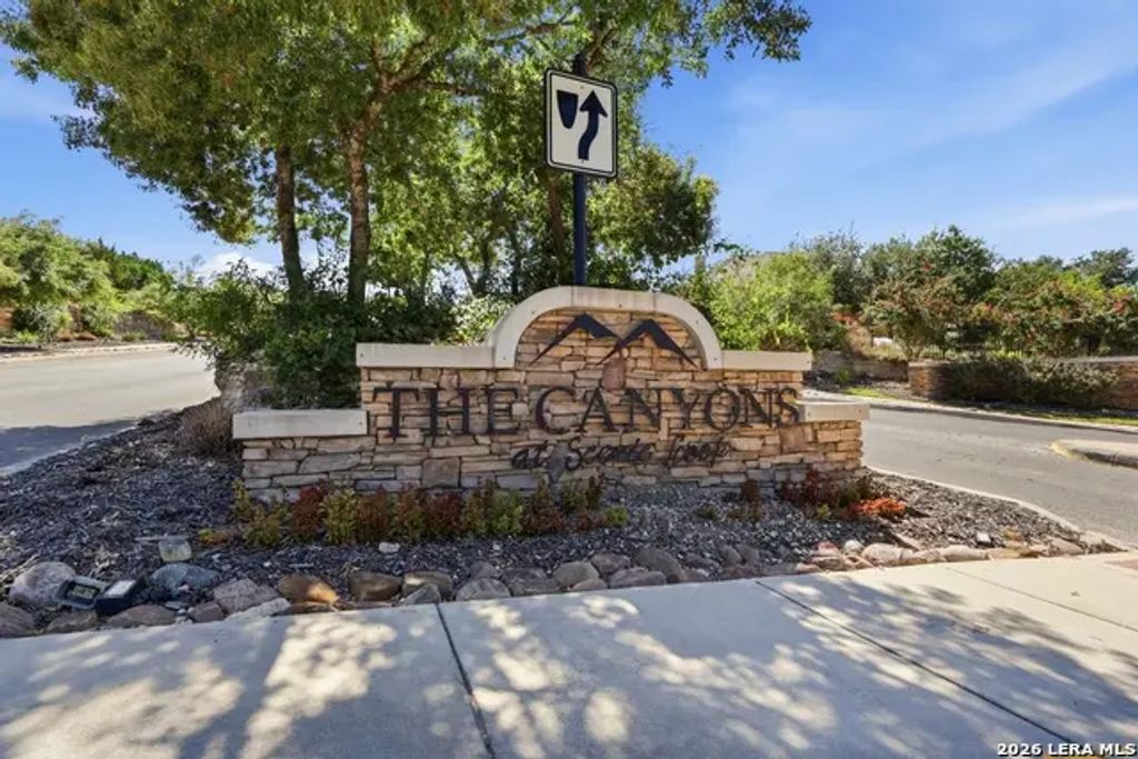 10906 Kendall Canyon, San Antonio