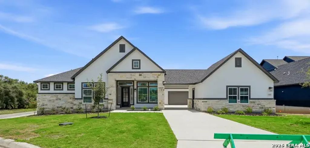 113 Raven Road, Castroville