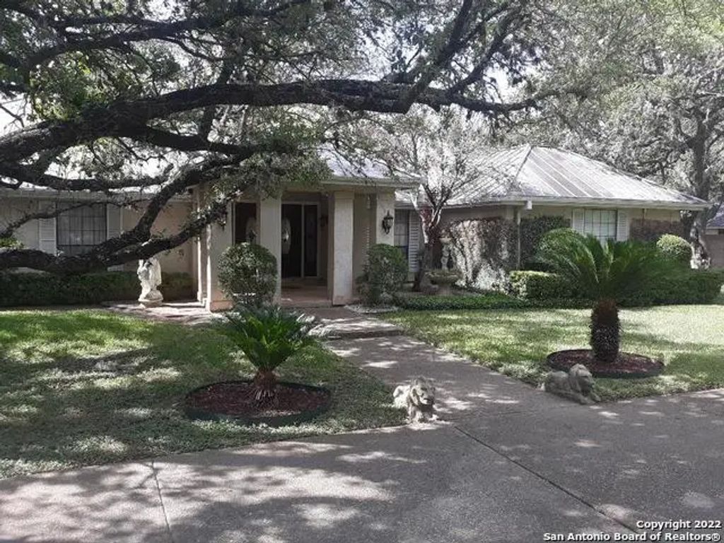 98 Longbow Rd, Shavano Park