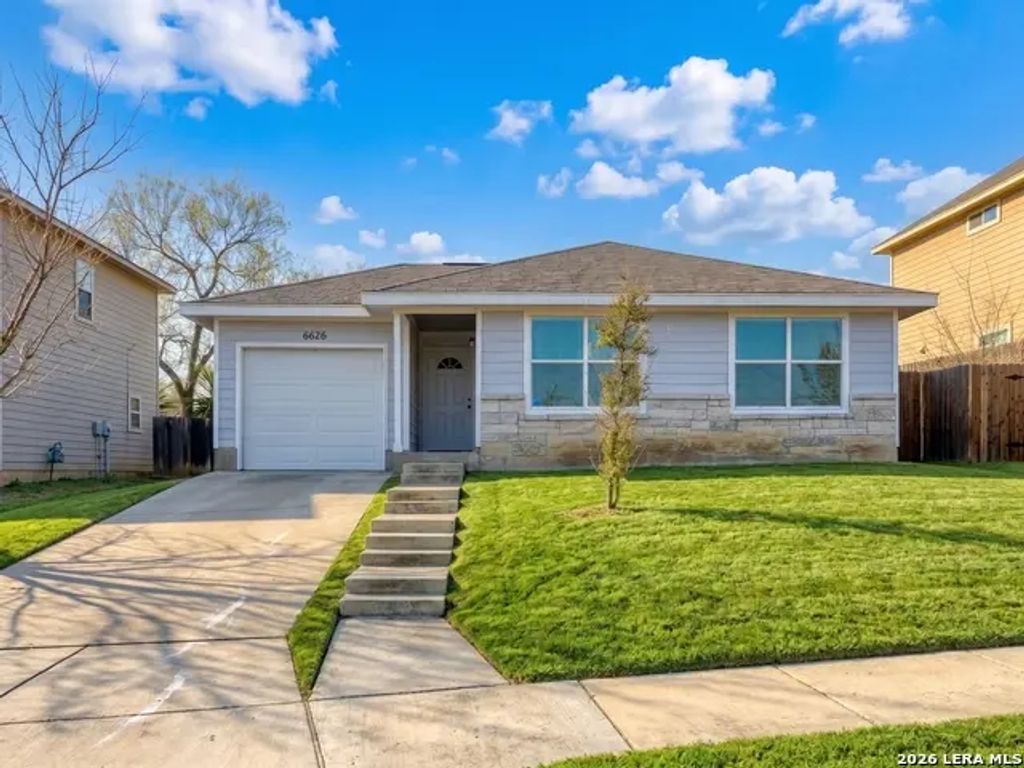 6626 Woodstock, San Antonio