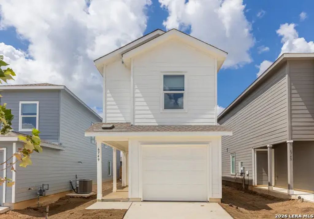 6749 Marble Rdg, Elmendorf