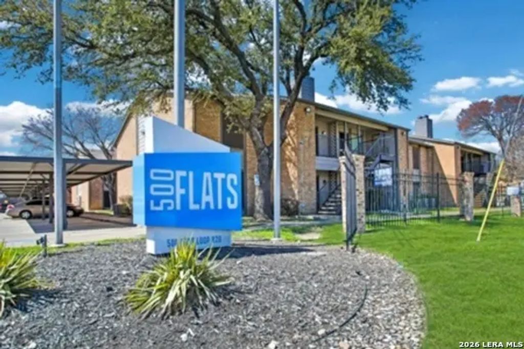 500 E Loop 820 210, Fort Worth