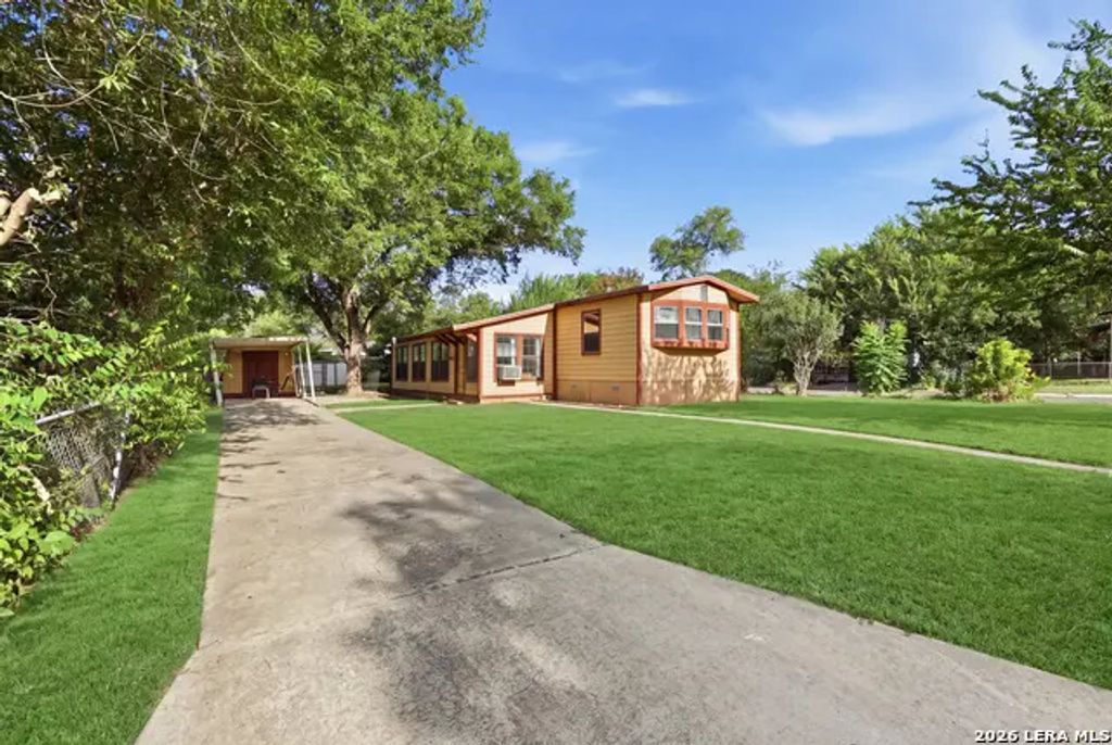 8561 Braewick Dr, San Antonio