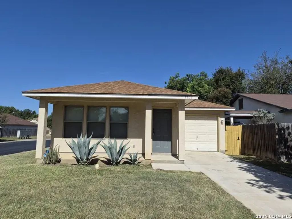 7703 Chatsworth, San Antonio