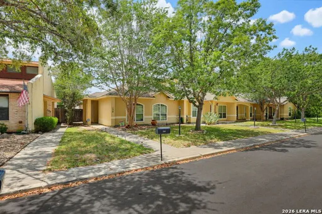 134 Sunnyland Dr, San Antonio