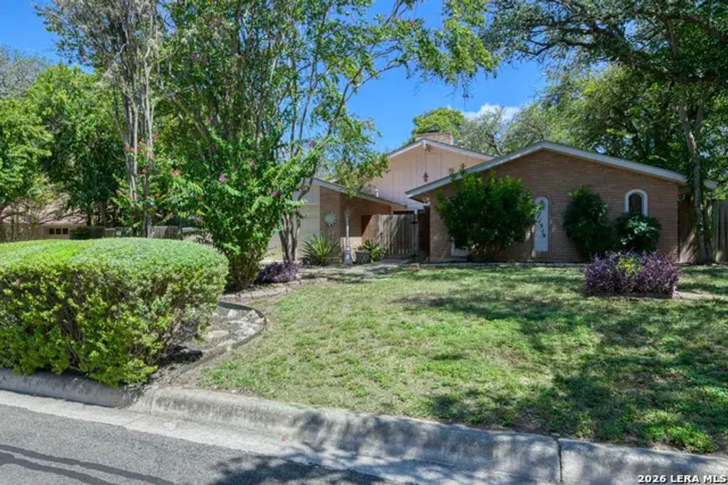 11519 Whisper Moss St, San Antonio