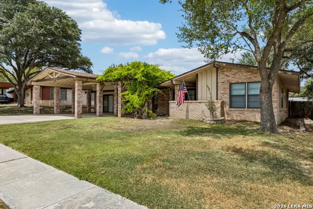 115 Springwood Ln, San Antonio