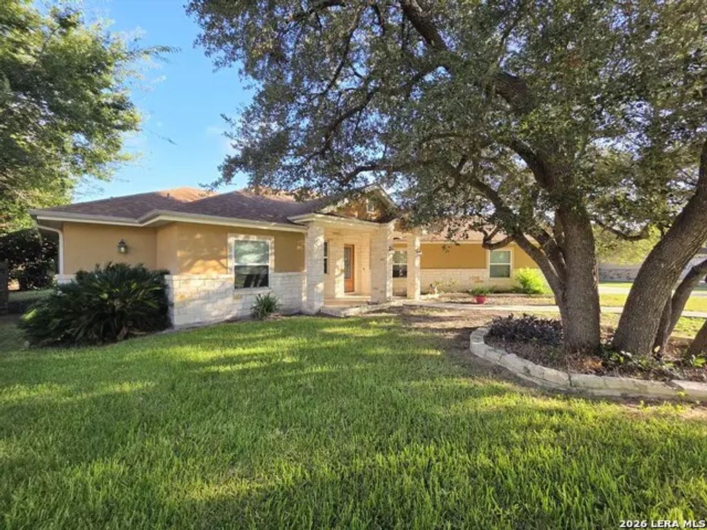 367 River Park Dr, New Braunfels