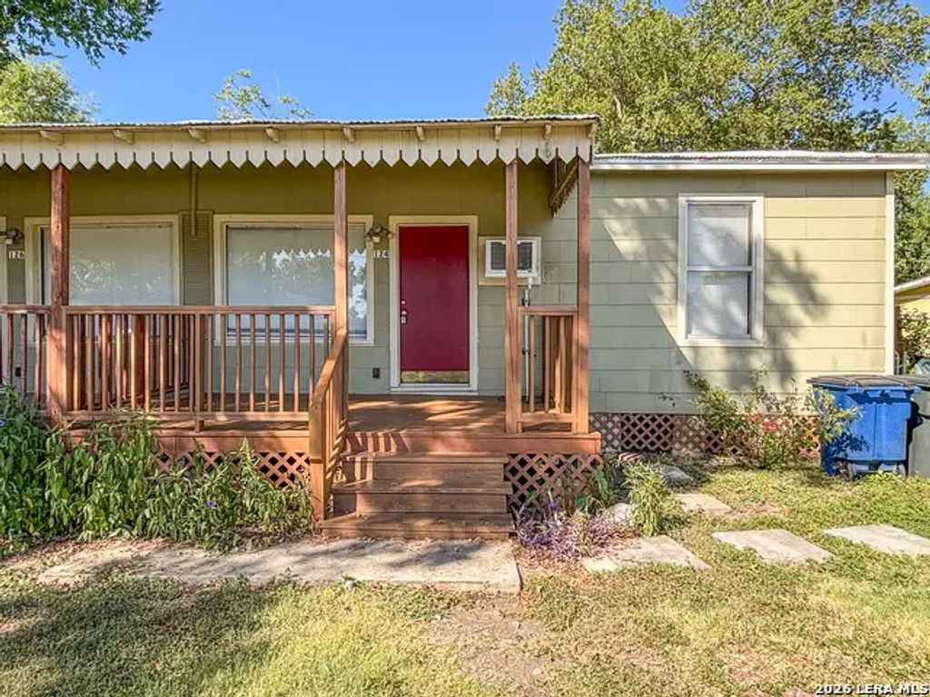 124 S Krueger Ave, New Braunfels