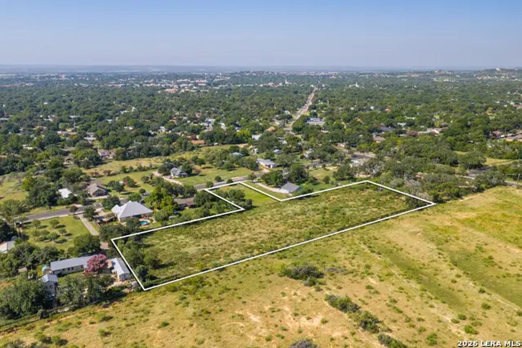 328 Morning Glory Dr, Fredericksburg