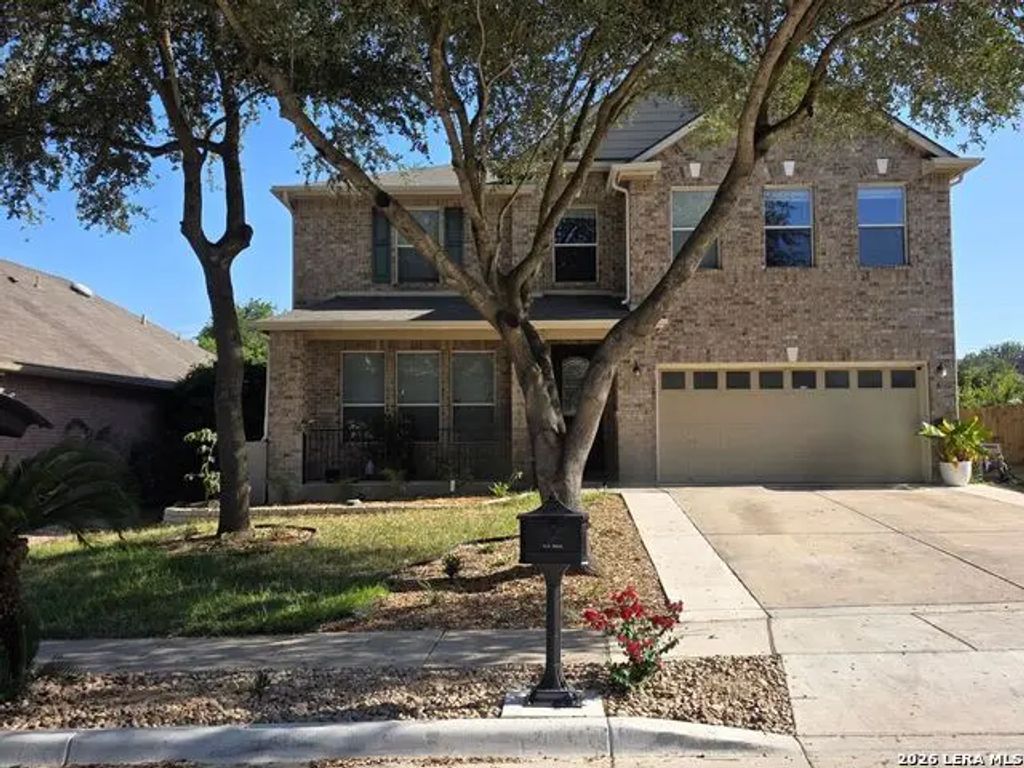 6772 Wayman, Live Oak