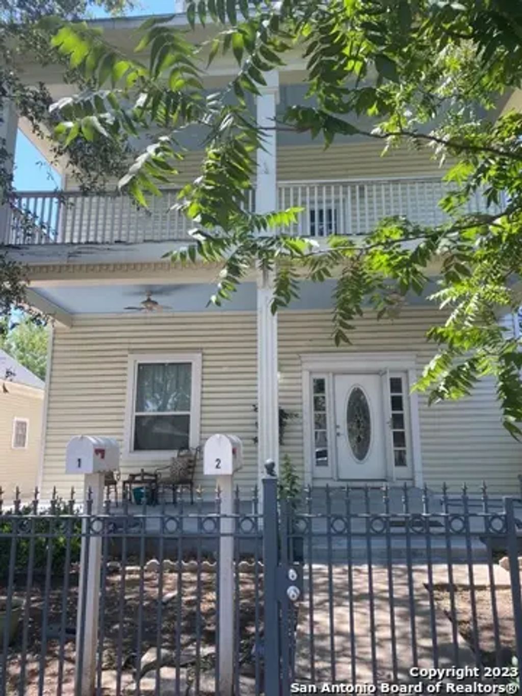 2014 W Houston St Upstairs, San Antonio