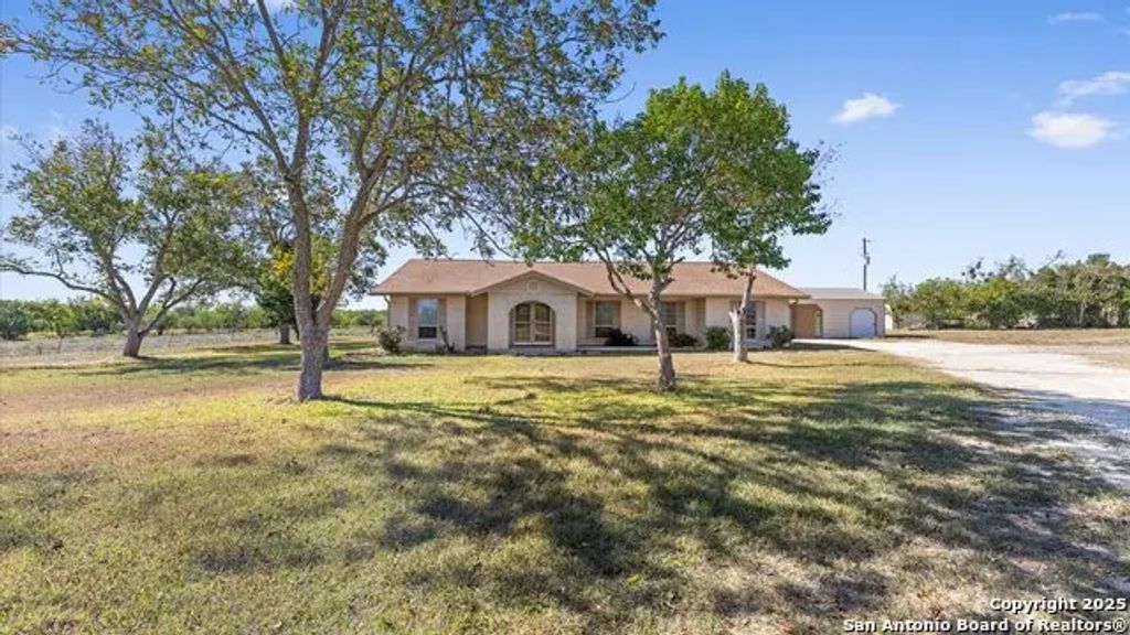 7974 Green Valley Rd, Marion