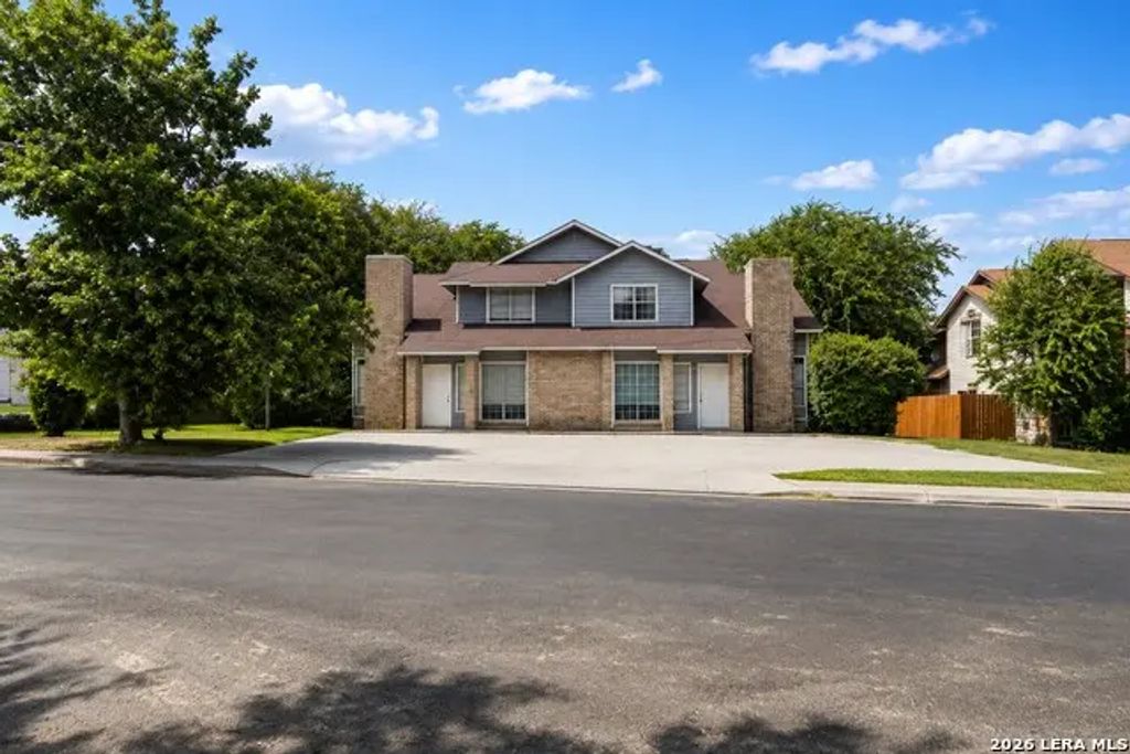6714 Windsor Holw, San Antonio