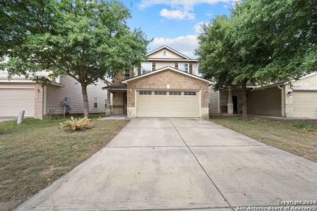 9227 Silver Vis, San Antonio