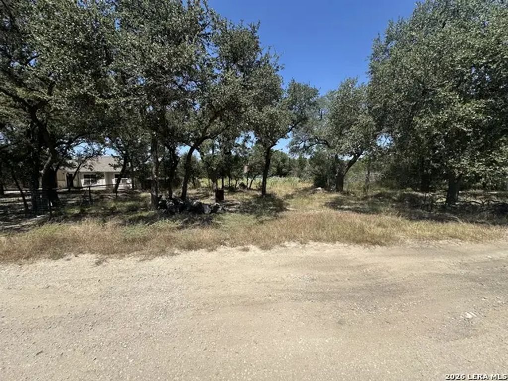 2855 Western Skies Dr, Spring Branch