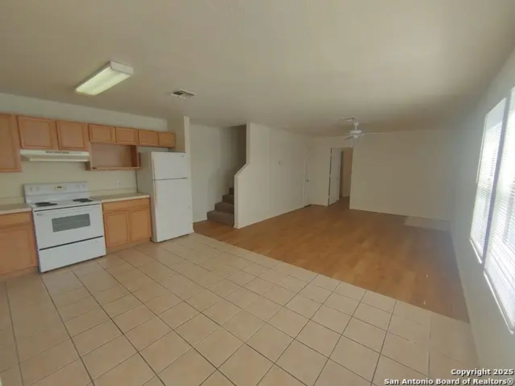 3865 Maverick Creek Rd, San Antonio