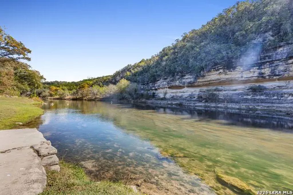 540 River Run 214, New Braunfels