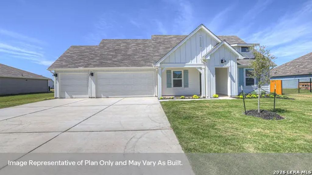 470 Gwenn Glade Cv, Lockhart