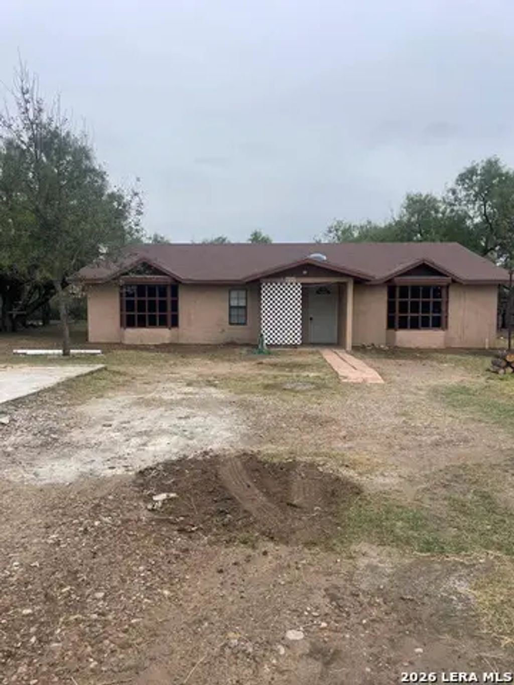 3222 Yucca Loop, Eagle Pass