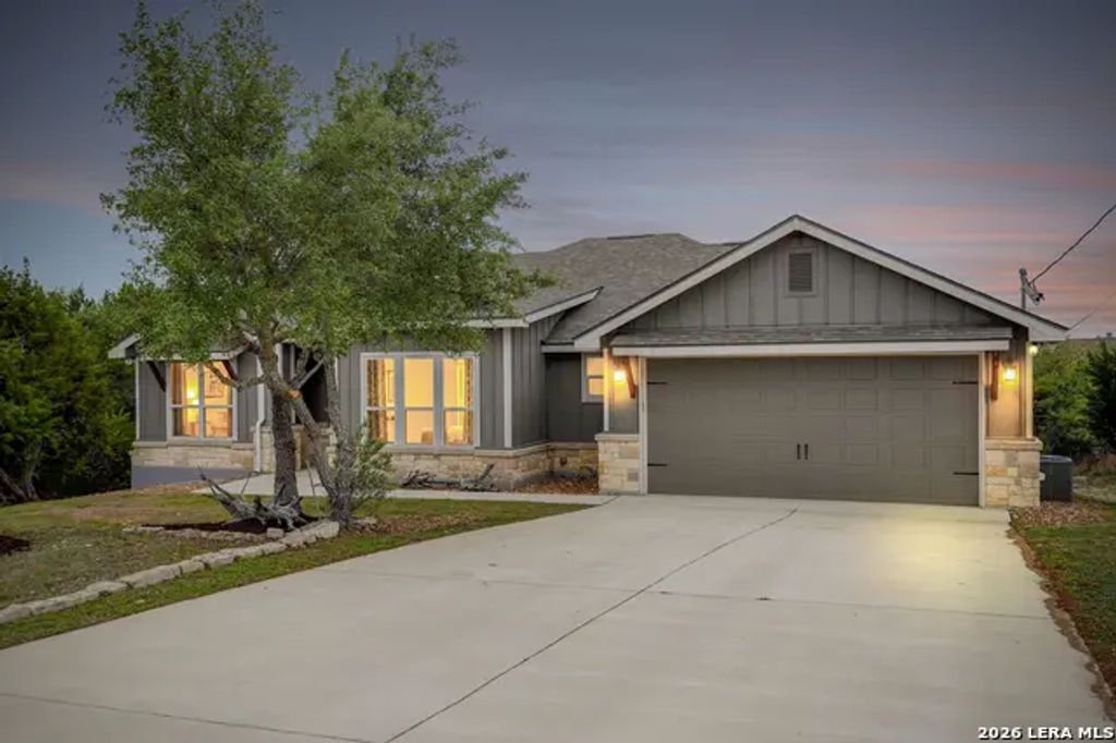 1375 Parton, Canyon Lake