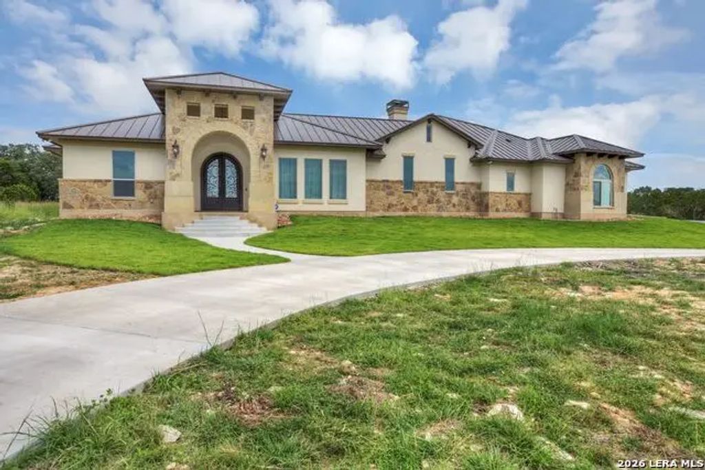 1728 Chardonnay, New Braunfels