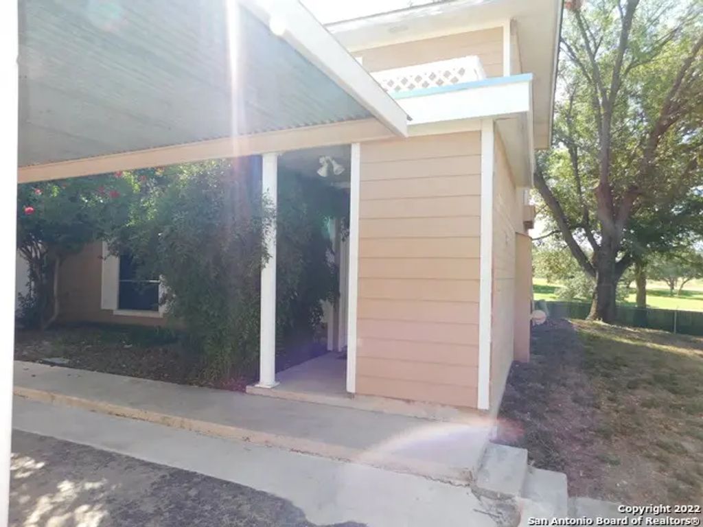 7322 Oak Manor Dr 24, San Antonio