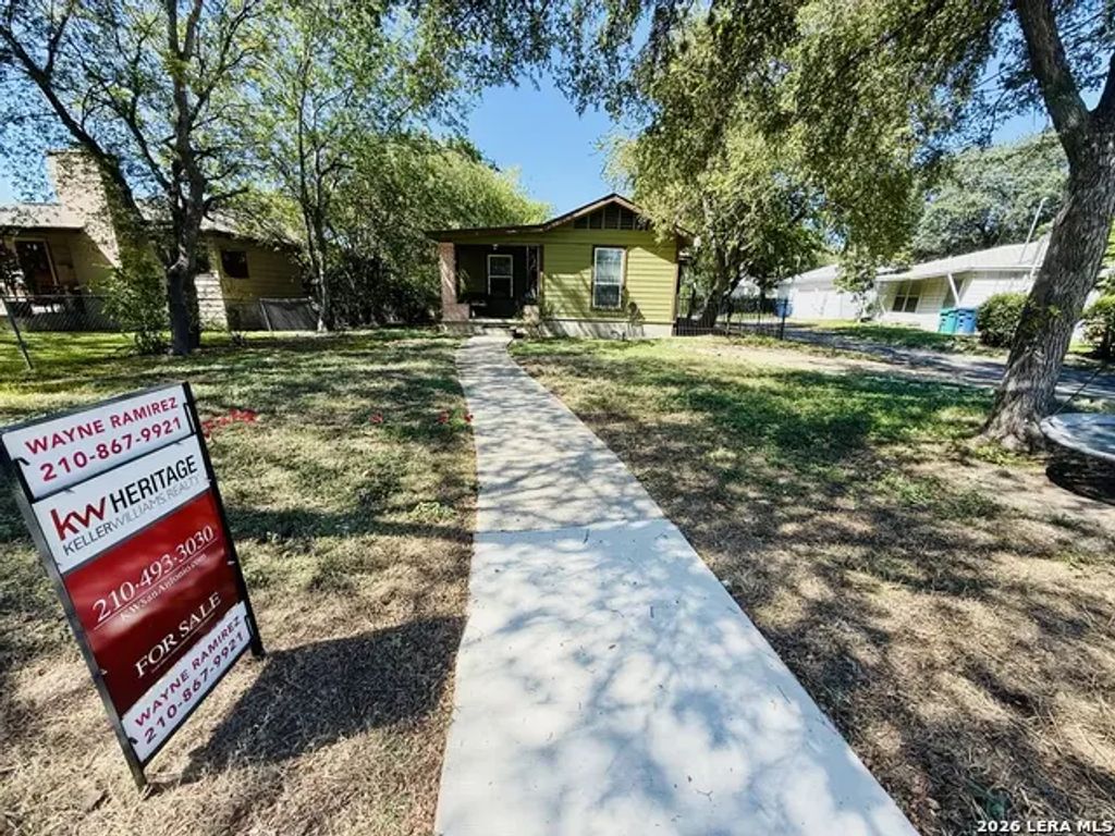 611 Thomas Jefferson Dr, San Antonio