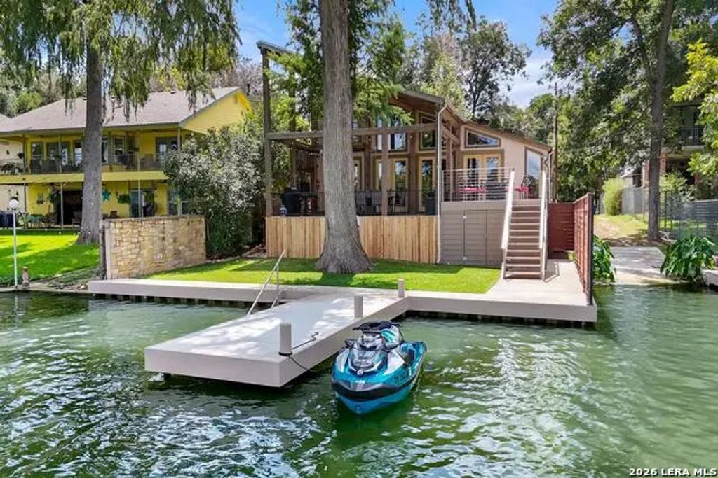 247 Satterfield Rd, New Braunfels