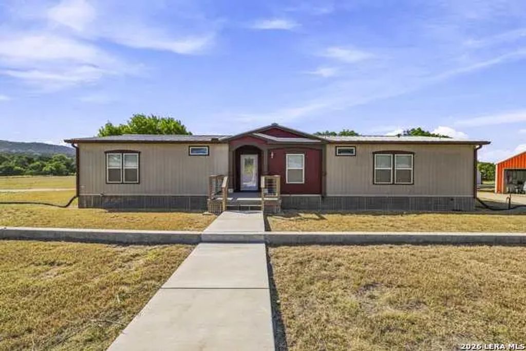 626 Spur 100, Kerrville