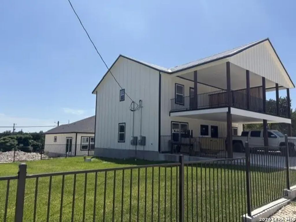 440 Brianne Trl, Spring Branch