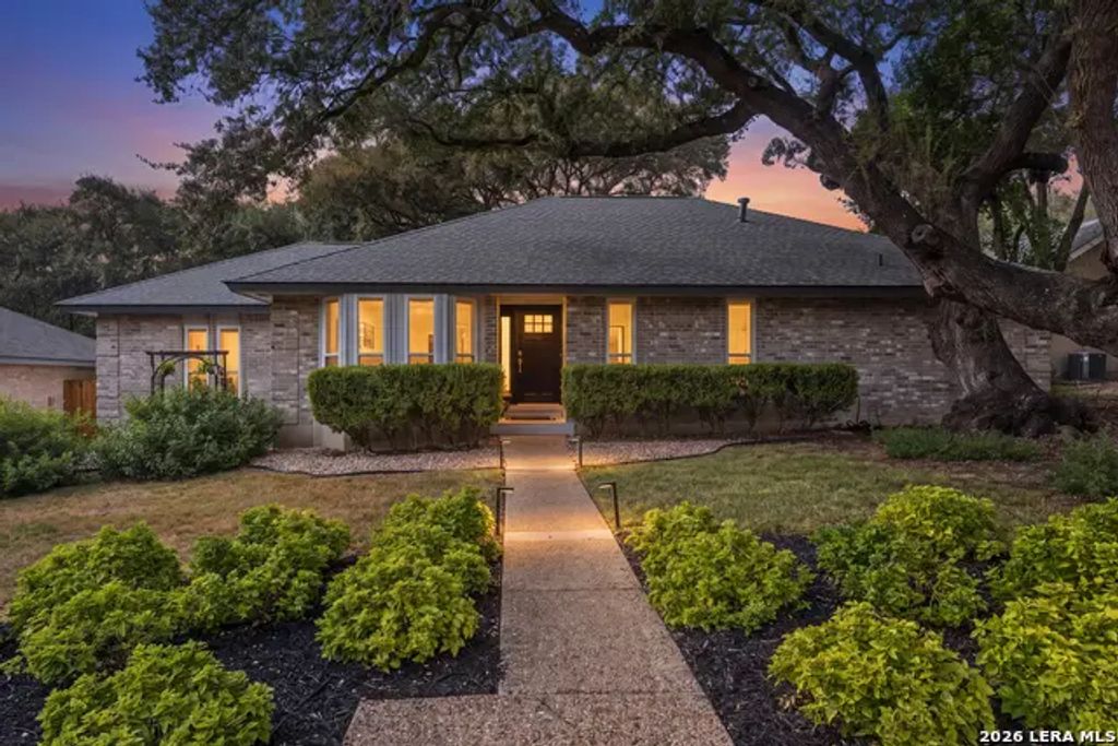 13427 La Vista Dr, San Antonio