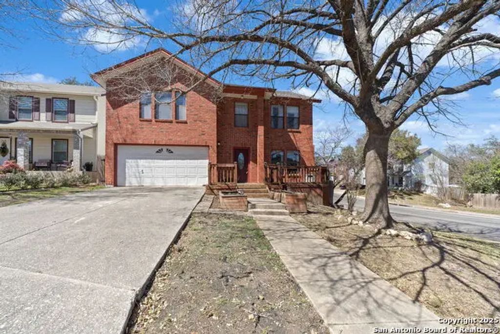 7703 Sandia Bluff, San Antonio